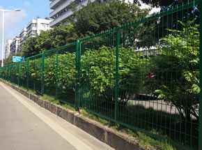 公路护栏网